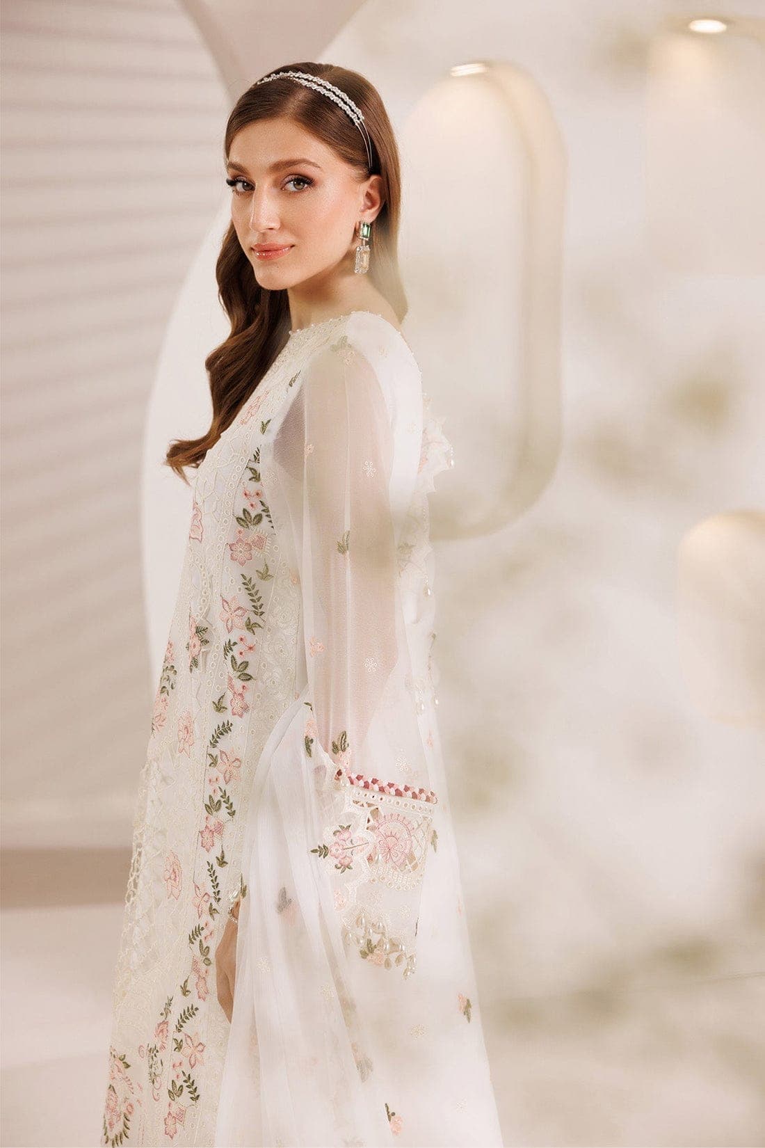 Embroidered Pakistani suit